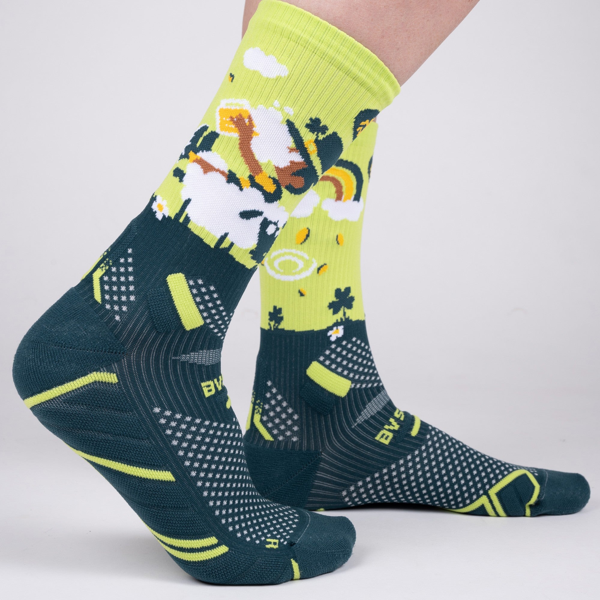 Chaussettes trail Saint-Patrick – Buvez, éliminez avec style et fun | DBDB x BV Sport